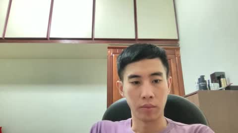 Snapshot of zseszsesz chatting on December 10, 2024, 3:12 pm Z online show from December 10, 2024, 3:12 pm