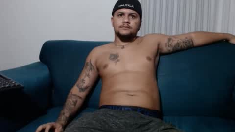 zues_gle25 online show from February 4, 2026, 8:53 am