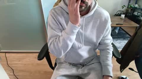 Zuko online show from February 20, 2026, 11:38 pm