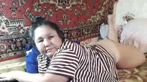 Snapshot of zulfiya_bruce chatting on July 2, 2026, 8:04 pm Zulfiya online show from July 2, 2026, 8:04 pm