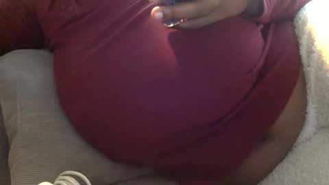 Snapshot of zuppyluxe chatting on October 29, 2025, 5:14 pm J online show from October 29, 2025, 5:14 pm