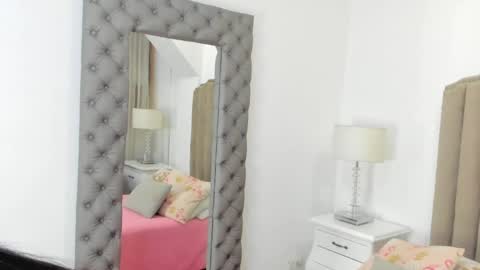 Snapshot of zusan_king_ chatting on May 30, 2026, 3:47 am Im Zusan My schedule is from 1030pm to 430 am colombian time online show from May 30, 2026, 3:47 am