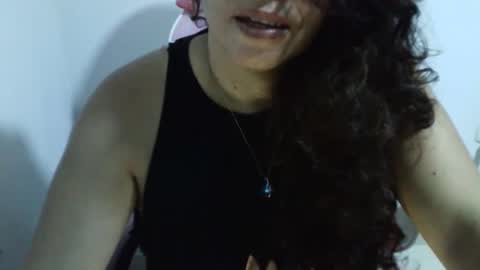 zusanahot online show from October 6, 2025, 4:37 pm