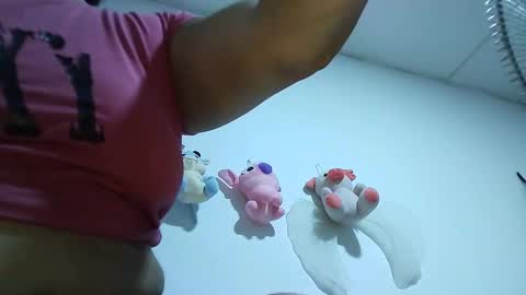 zusanahot online show from October 9, 2025, 7:45 pm