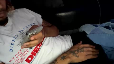 mixedtwinklol online show from January 19, 2026, 7:34 am