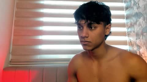 zyzz_1812 online show from March 7, 2026, 8:50 pm