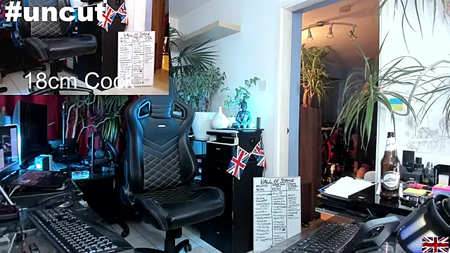 OnlineBossUK online show from January 11, 2025, 3:02 am
