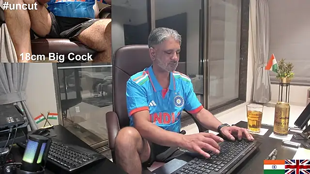 OnlineBossUK online show from January 27, 2025, 9:22 pm
