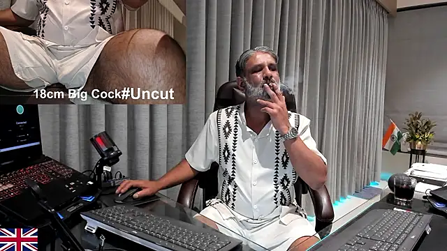 Snapshot of OnlineBossUK chatting on March 7, 2026, 4:48 pm OnlineBossUK online show from March 7, 2026, 4:48 pm