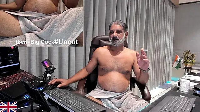 Snapshot of OnlineBossUK chatting on March 8, 2026, 6:50 am OnlineBossUK online show from March 8, 2026, 6:50 am