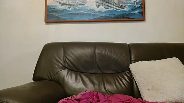 Snapshot of cloupefun chatting on January 19, 2026, 6:39 am cloupefun online show from January 19, 2026, 6:39 am