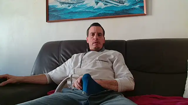 Snapshot of cloupefun chatting on February 7, 2026, 1:37 pm cloupefun online show from February 7, 2026, 1:37 pm