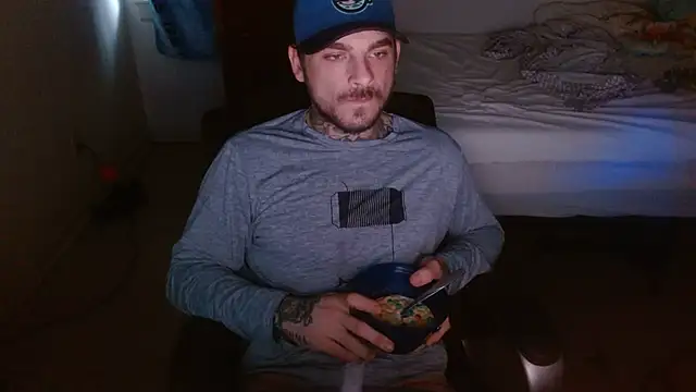 DADDY KANE8--- online show from December 18, 2025, 3:29 pm