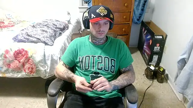 Snapshot of DADDY_KANE8--- chatting on March 20, 2026, 3:44 am DADDY KANE8--- online show from March 20, 2026, 3:44 am