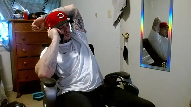 Snapshot of DADDY_KANE8--- chatting on March 22, 2026, 8:45 pm DADDY KANE8--- online show from March 22, 2026, 8:45 pm