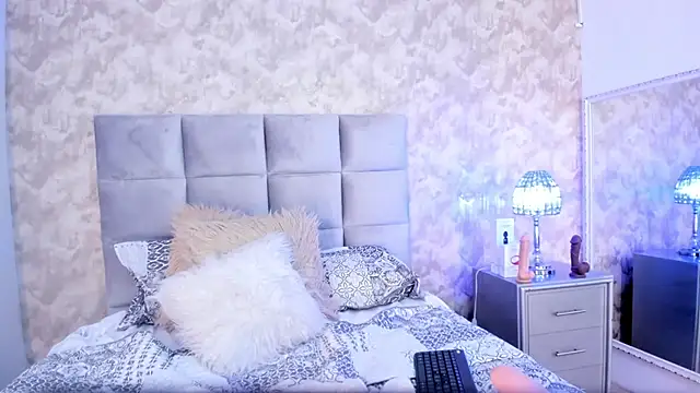 elizabeth coleman online show from January 29, 2025, 1:48 am