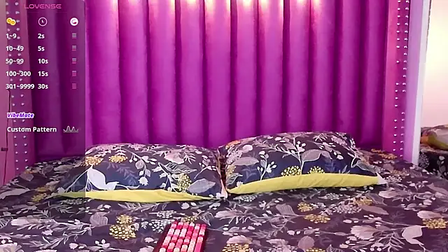 Snapshot of little_kayla_ chatting on September 10, 2025, 2:55 am little kayla online show from September 10, 2025, 2:55 am