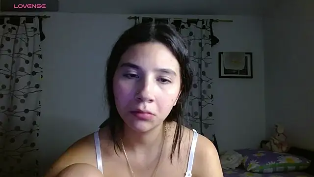 mia  lopez  online show from February 7, 2025, 4:27 am