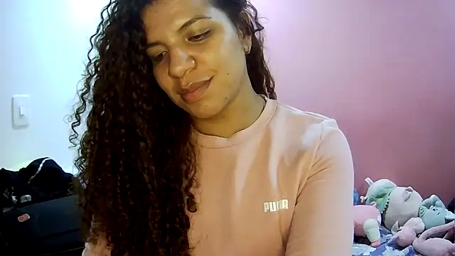 Snapshot of gatubelahot chatting on December 21, 2025, 12:29 am gatubelahot online show from December 21, 2025, 12:29 am