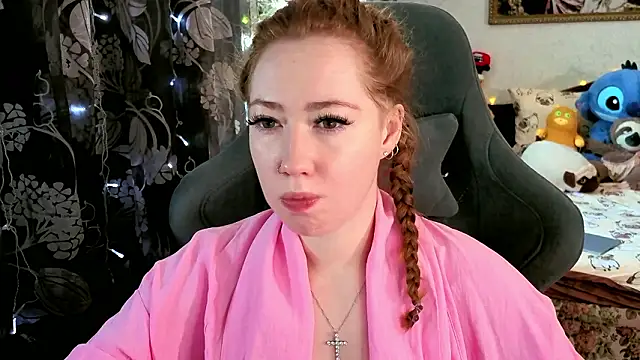 TinaBrook online show from March 24, 2026, 4:39 am