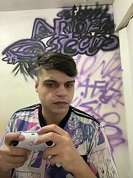 Magosupreme online show from April 1, 2026, 10:07 pm