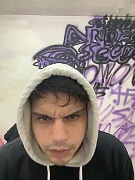 Magosupreme online show from April 15, 2026, 3:35 am