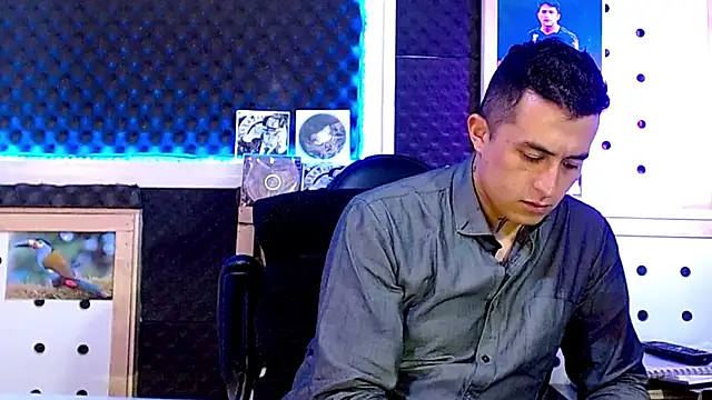 Darko0717 online show from February 20, 2025, 8:58 pm