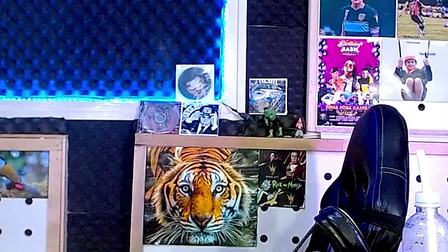 Darko0717 online show from March 14, 2025, 2:41 pm