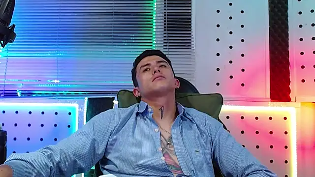 Darko0717 online show from April 3, 2026, 1:58 am