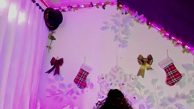 Snapshot of Cata_green chatting on December 14, 2024, 7:25 pm Cata green online show from December 14, 2024, 7:25 pm