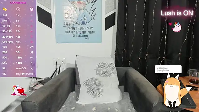 Snapshot of alexysgray chatting on February 5, 2026, 6:23 pm alexysgray online show from February 5, 2026, 6:23 pm