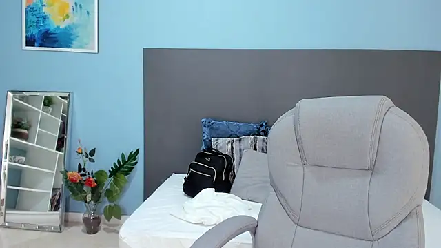 Snapshot of kylie_reyes chatting on November 7, 2025, 6:19 pm kylie reyes online show from November 7, 2025, 6:19 pm