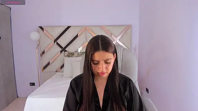 kylie reyes online show from March 12, 2026, 7:42 pm