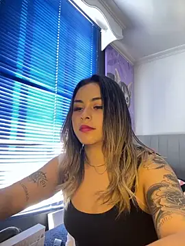 pamelao online show from December 5, 2024, 3:28 pm