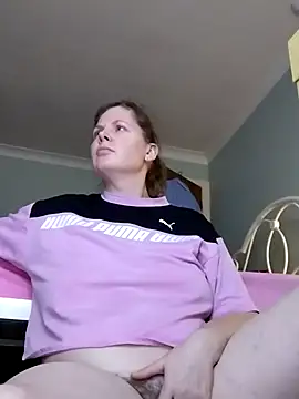 xxSexyBushLinnxx online show from January 7, 2025, 1:46 pm