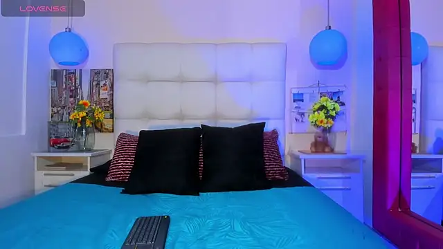 cinthya walker1 online show from April 6, 2026, 2:29 pm