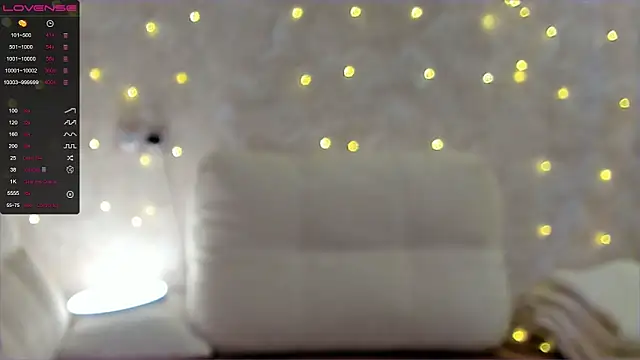 Snapshot of EvaSileZ chatting on September 19, 2025, 5:09 am EvaSileZ online show from September 19, 2025, 5:09 am