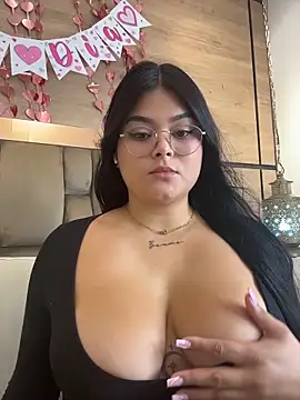 im mou  online show from February 12, 2026, 12:44 pm