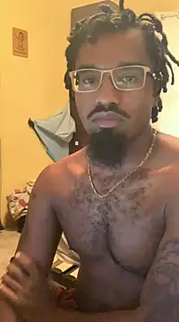 Snapshot of ReShawn69TM chatting on December 27, 2024, 2:33 pm ReShawn69TM online show from December 27, 2024, 2:33 pm