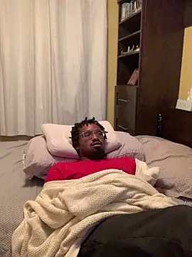 Snapshot of ReShawn69TM chatting on January 7, 2025, 5:01 am ReShawn69TM online show from January 7, 2025, 5:01 am