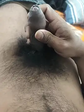 Snapshot of Nishu12356g chatting on April 5, 2026, 6:43 am Nishu12356g online show from April 5, 2026, 6:43 am