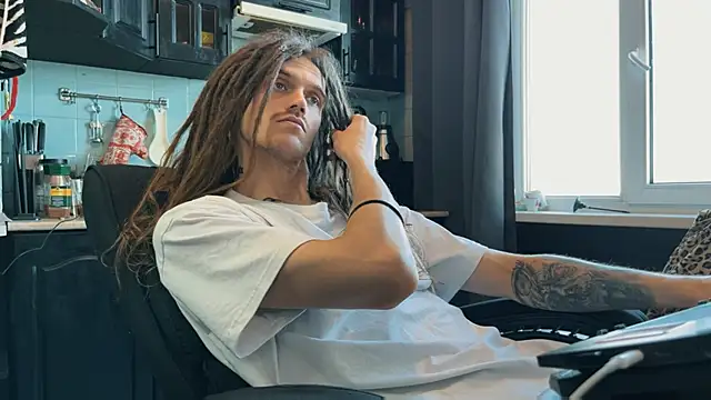 TechnoJesus online show from January 8, 2026, 9:44 am