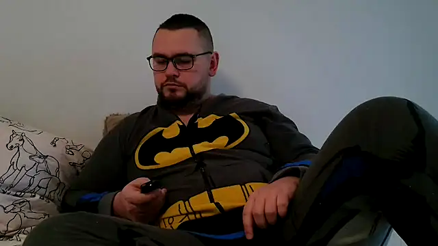 Snapshot of cutie_ben chatting on February 7, 2025, 11:12 am cutie ben online show from February 7, 2025, 11:12 am