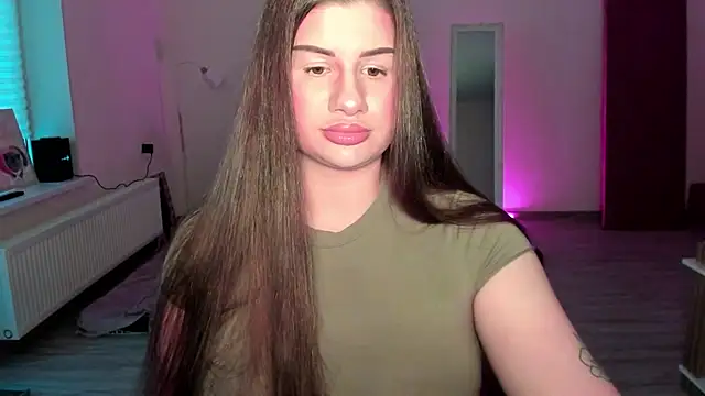 Snapshot of JuicyHelenX chatting on May 21, 2026, 6:15 pm JuicyHelenX online show from May 21, 2026, 6:15 pm