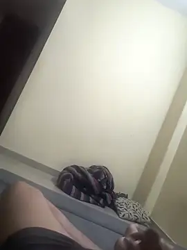 rajstrip12650 online show from February 7, 2026, 4:43 pm