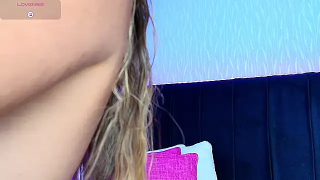 TaylorEvanss online show from January 30, 2025, 2:36 pm