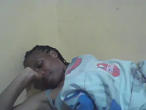 Smillie prety online show from November 5, 2025, 5:24 pm