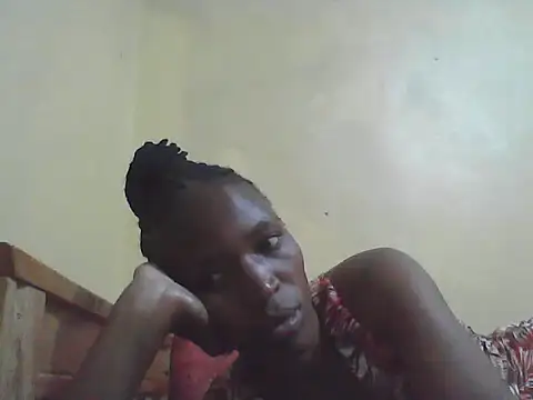 Smillie prety online show from June 3, 2026, 2:33 pm