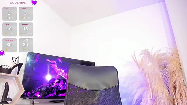 Fenty XX online show from September 25, 2025, 4:00 pm