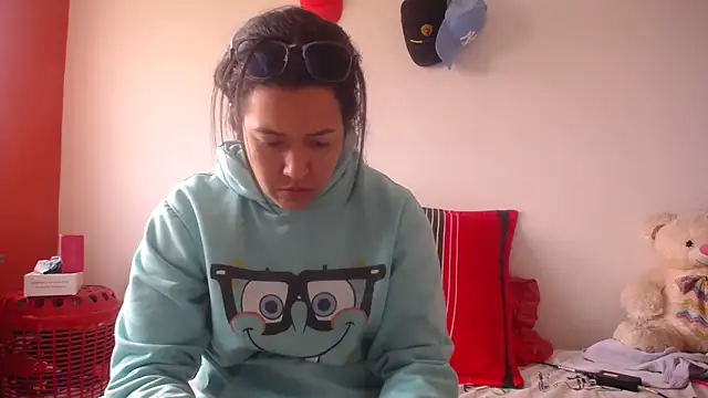 lady hot2xx online show from November 29, 2025, 3:48 pm